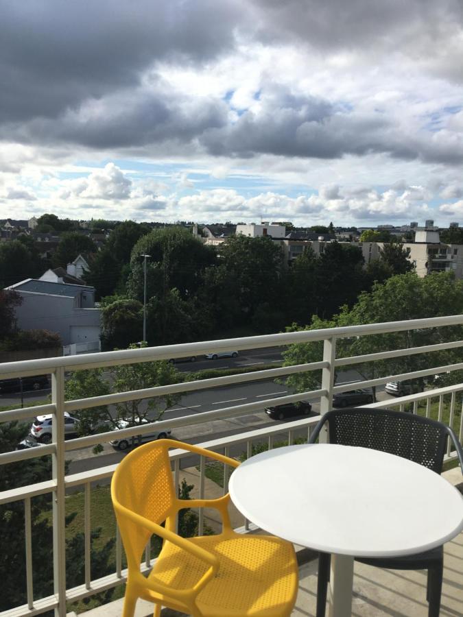 Aparthotel Domitys - Les Robes D'Airain Caen Zewnętrze zdjęcie