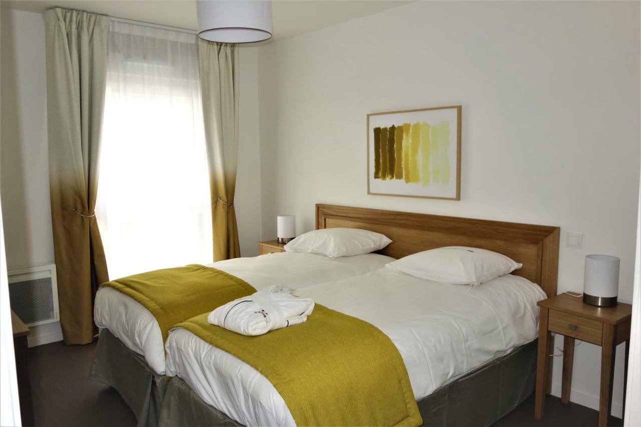 Aparthotel Domitys - Les Robes D'Airain Caen Zewnętrze zdjęcie